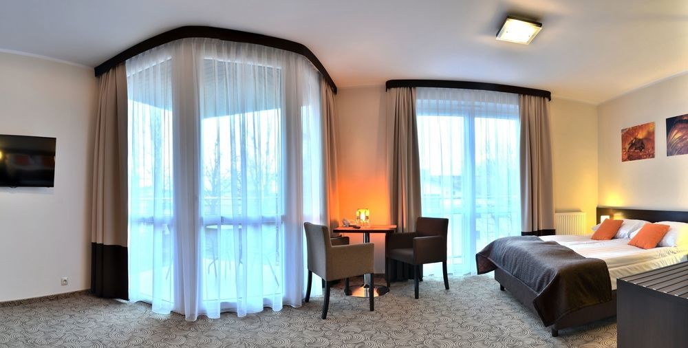 Hotel Emocja Spa Mielno  Extérieur photo