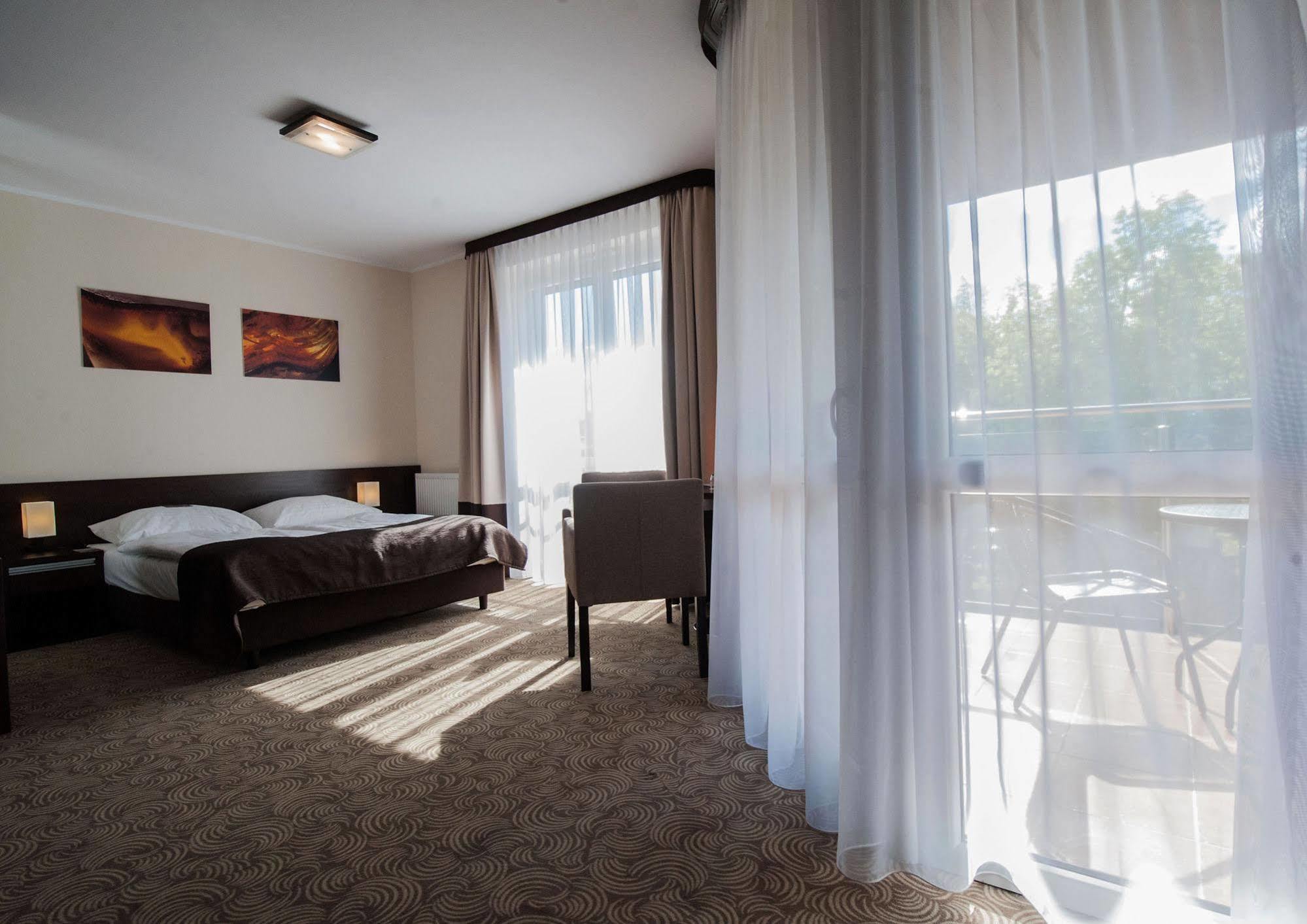 Hotel Emocja Spa Mielno  Extérieur photo